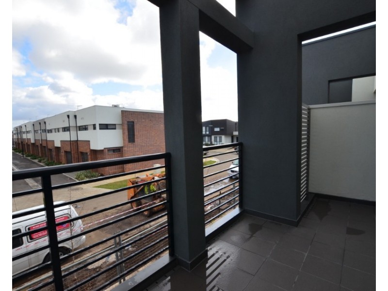 8 Souter Crescent, Footscray VIC 3011