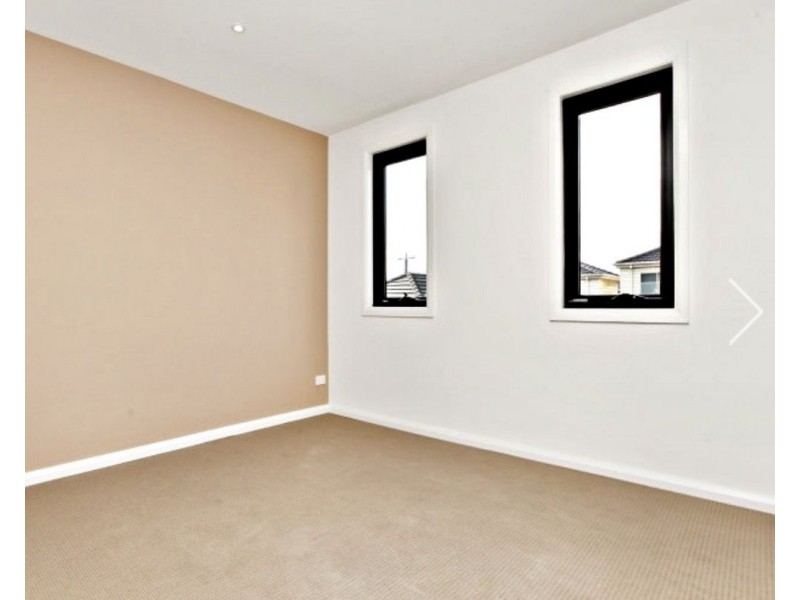 1/125 Raleigh Road, Maribyrnong VIC 3032