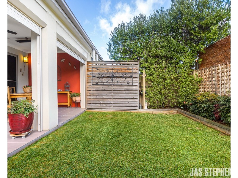 1/41 Angus Avenue, Altona North VIC 3025