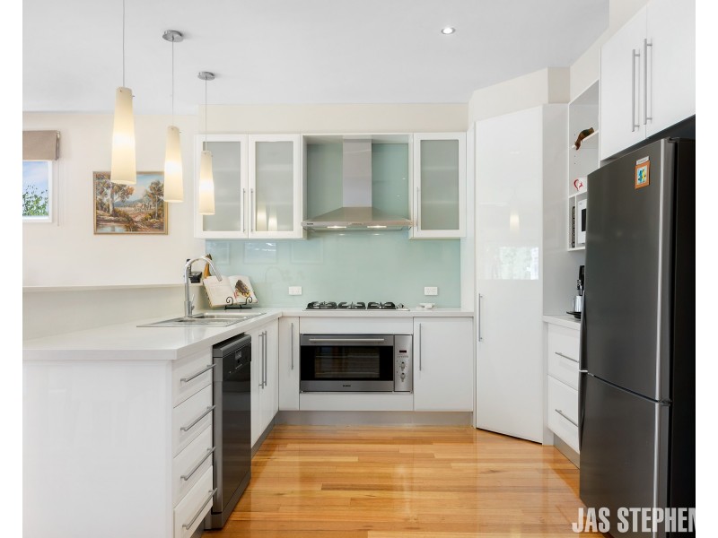 1/41 Angus Avenue, Altona North VIC 3025
