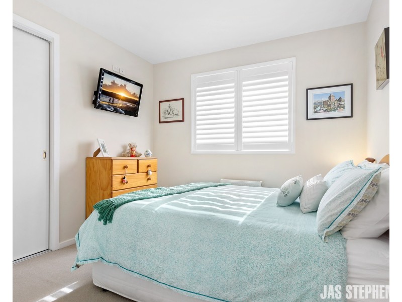 1/41 Angus Avenue, Altona North VIC 3025