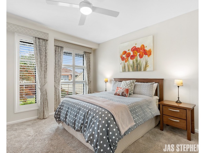 1/41 Angus Avenue, Altona North VIC 3025