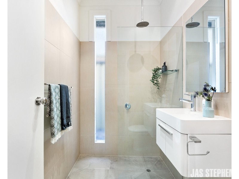 31 Ballarat Road, Maidstone VIC 3012