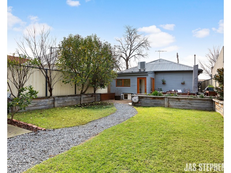 31 Ballarat Road, Maidstone VIC 3012