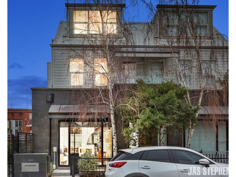 4/42 Simpson Street, Yarraville VIC 3013