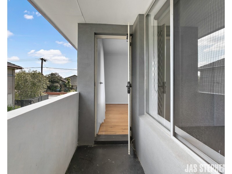 4/705 Barkly Street, West Footscray VIC 3012