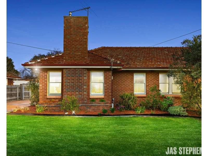 14 Ravenhall Street, Braybrook VIC 3019