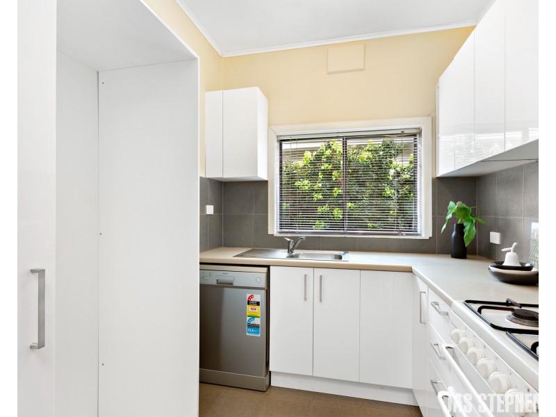 12 Thomson Street, Maidstone VIC 3012