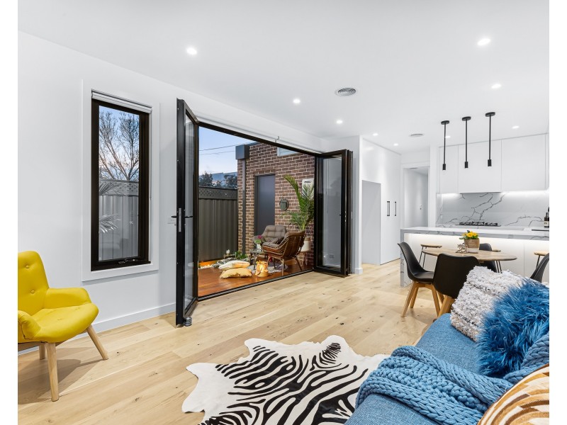 2/3C Indwe Street, West Footscray VIC 3012