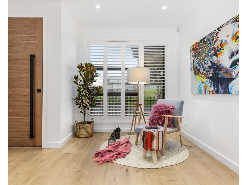 2/3C Indwe Street, West Footscray VIC 3012
