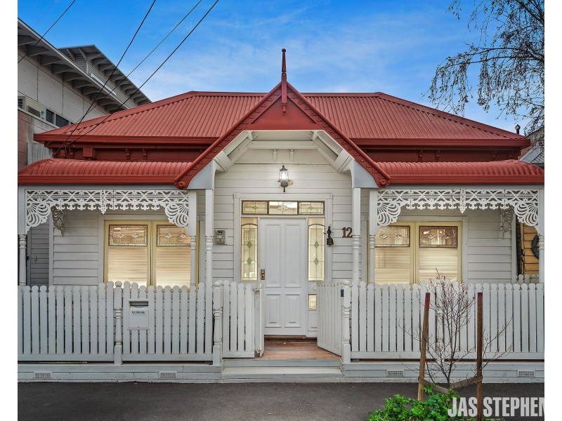 12 Bilston Street, Seddon VIC 3011