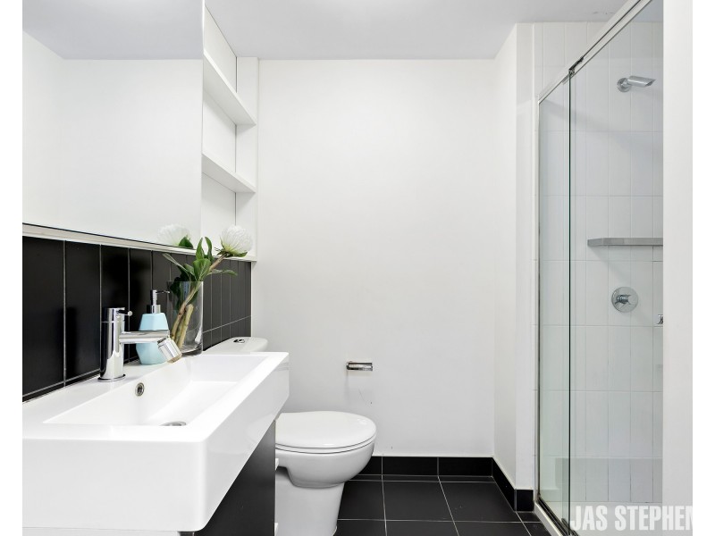 23 Cirque Drive, Footscray VIC 3011