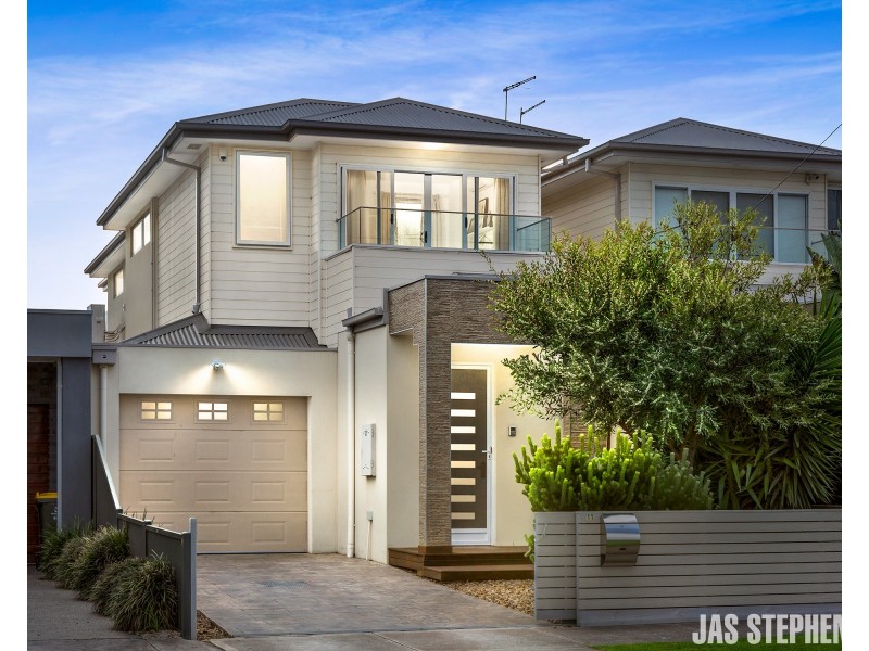 11 Charlotte Street, Newport VIC 3015