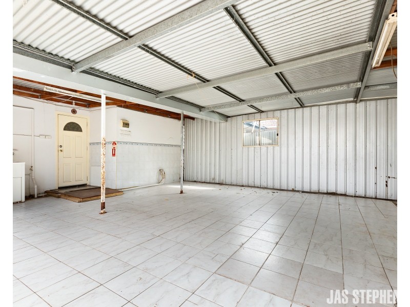 9 Bilston Street, Seddon VIC 3011