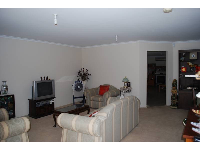Hoxton Park NSW 2171
