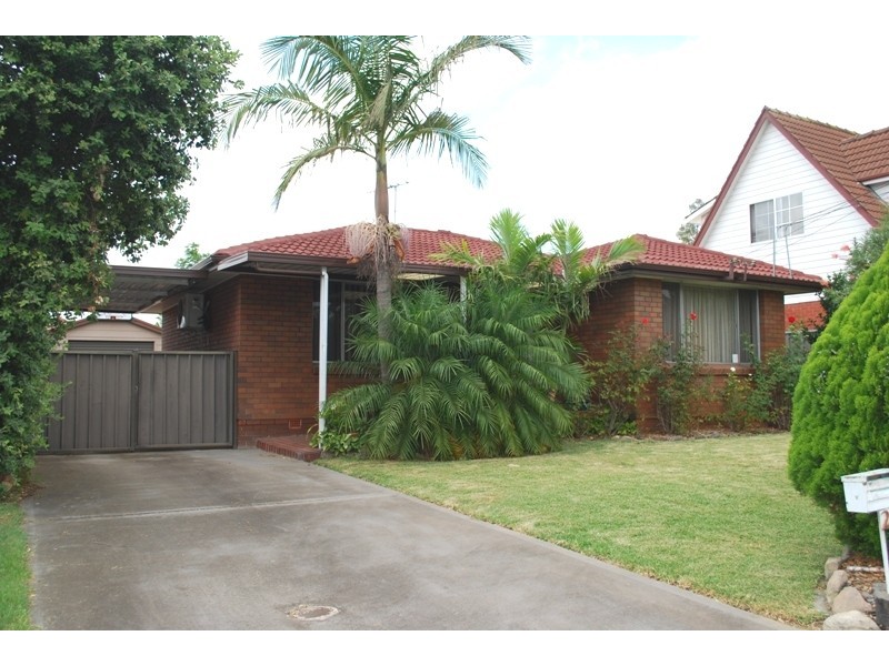 Fairfield West NSW 2165
