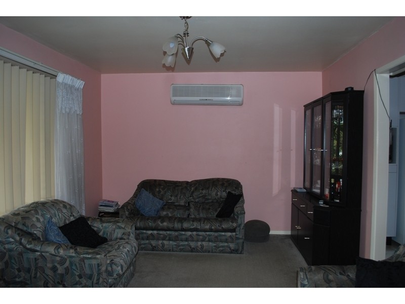 Fairfield West NSW 2165