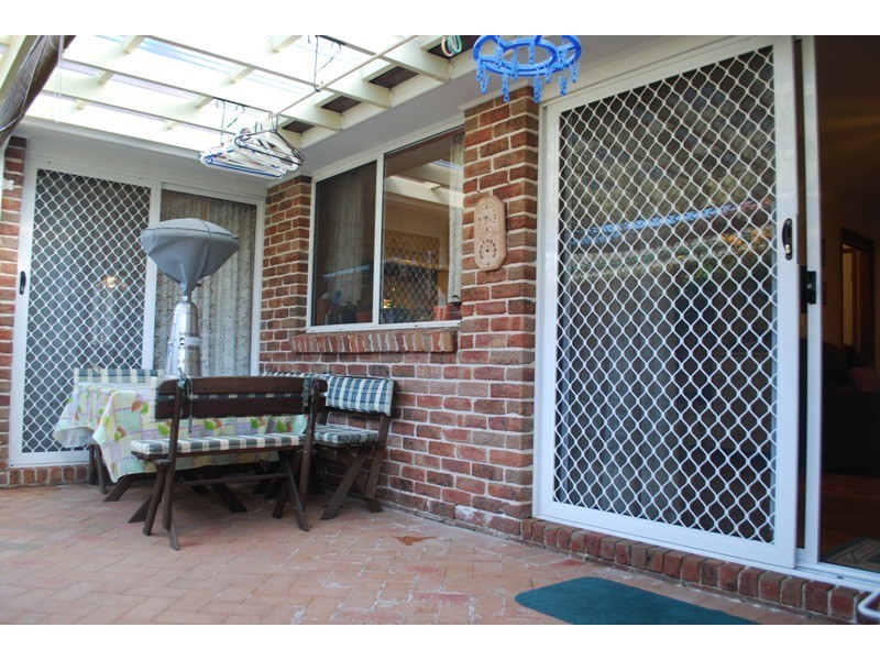 Wattle Grove NSW 2173