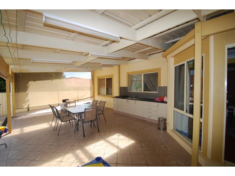 Prestons NSW 2170