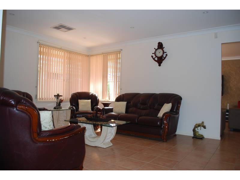 Hoxton Park NSW 2171