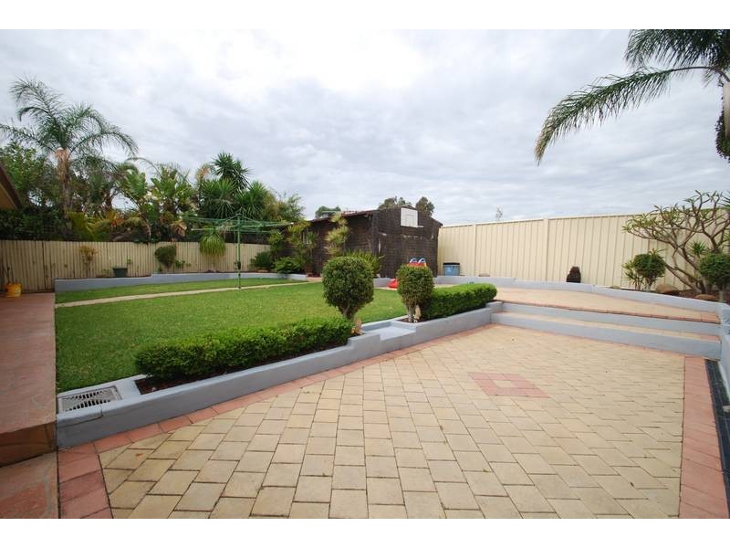 Hoxton Park NSW 2171