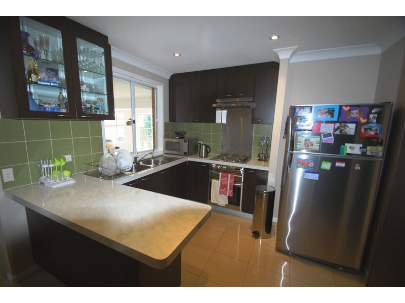 Edensor Park NSW 2176