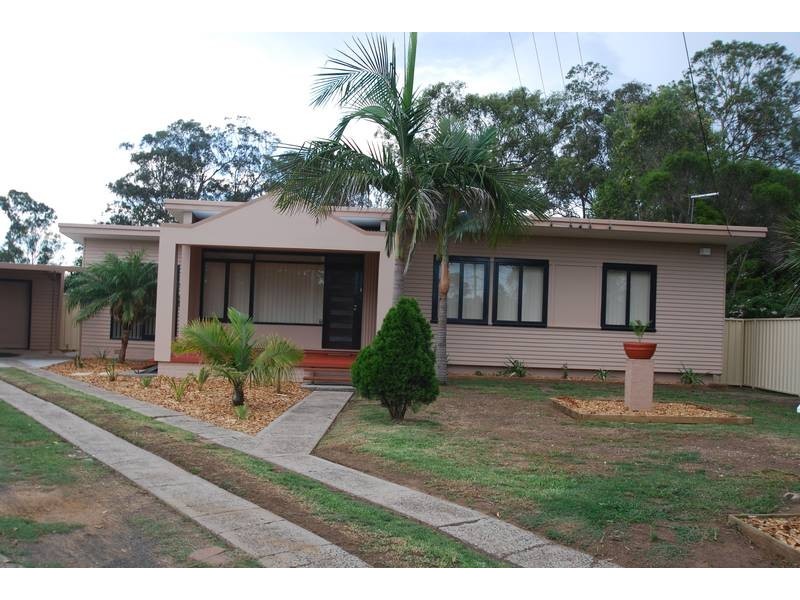 11 Opal Place, Cartwright NSW 2168