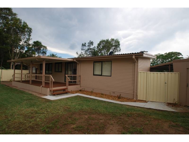 11 Opal Place, Cartwright NSW 2168