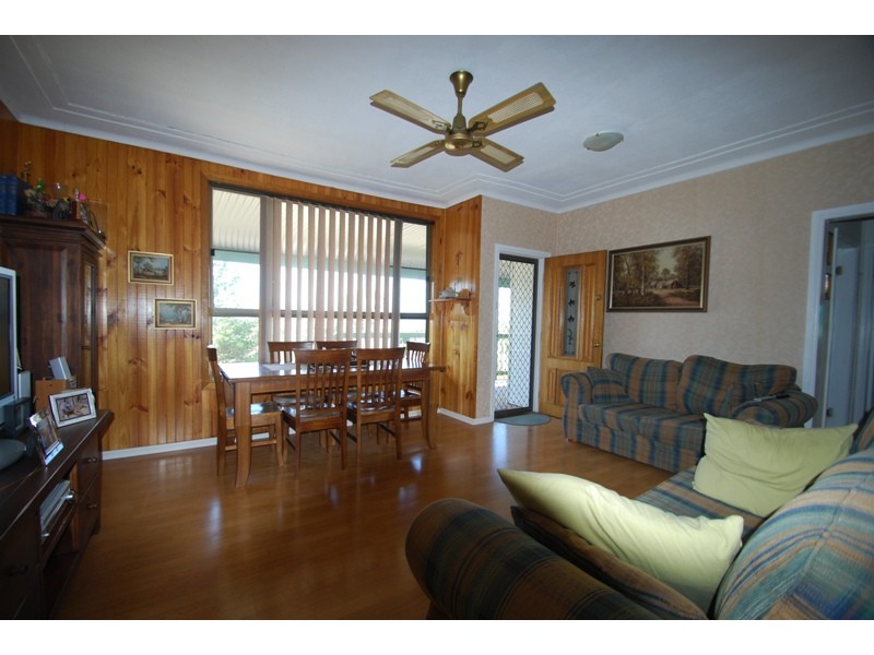 15 Verbrugghen Place, Mount Pritchard NSW 2170