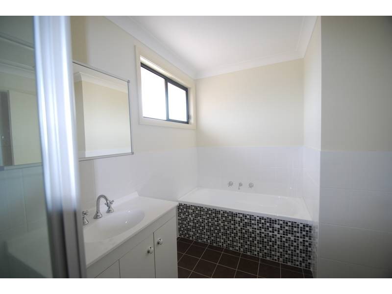 69 Pine Road, Casula NSW 2170