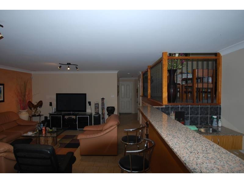 West Hoxton NSW 2171