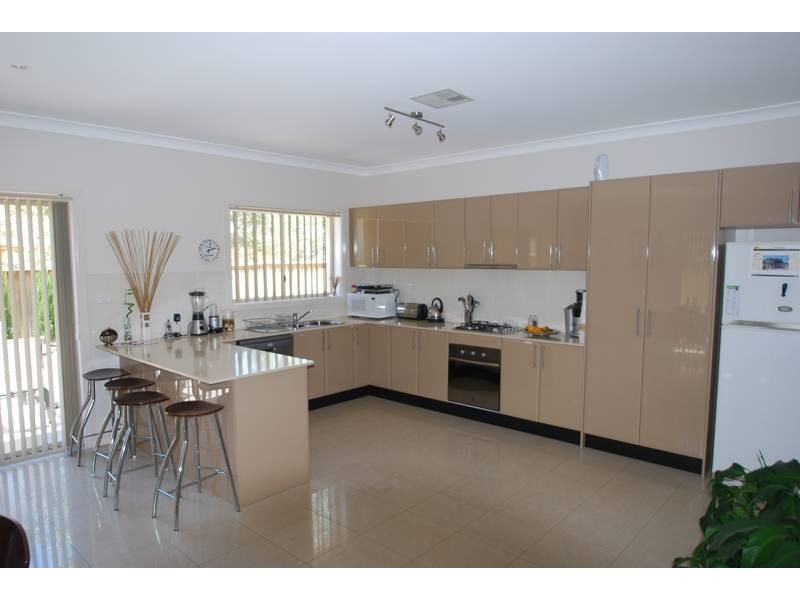 West Hoxton NSW 2171