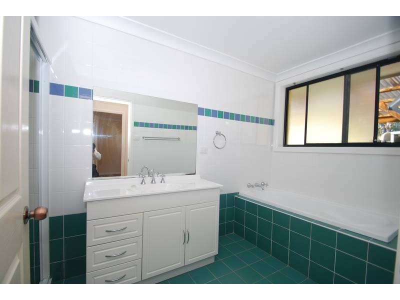 41a Salisbury Ave, Kemps Creek NSW 2178