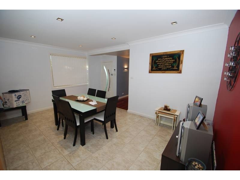 Lurnea NSW 2170