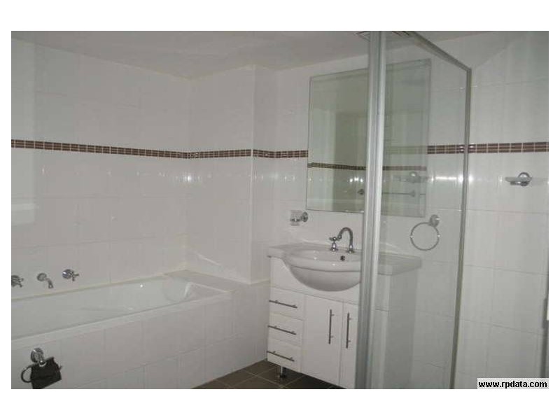 3/4-6 Lachlan Street, Liverpool NSW 2170