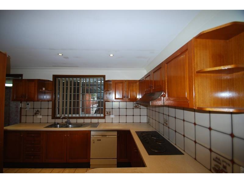 9 Isa Place, Cartwright NSW 2168