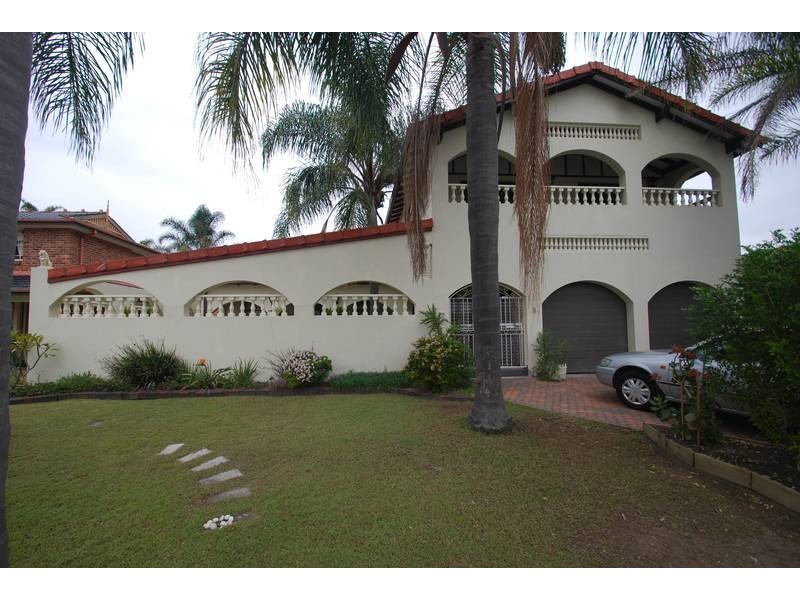 Chipping Norton NSW 2170