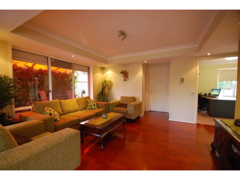 West Hoxton NSW 2171