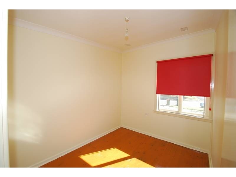 28 Willan Drive, Cartwright NSW 2168