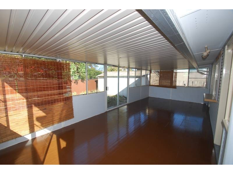 28 Willan Drive, Cartwright NSW 2168