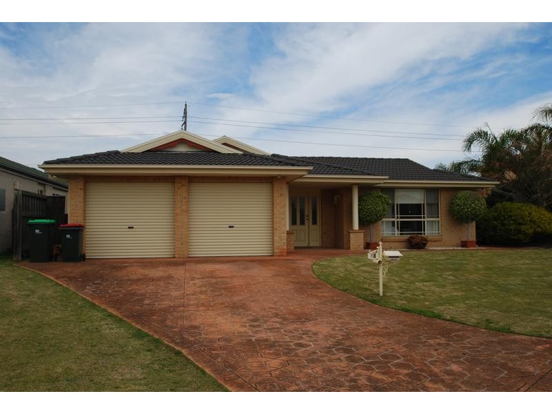 Wattle Grove NSW 2173