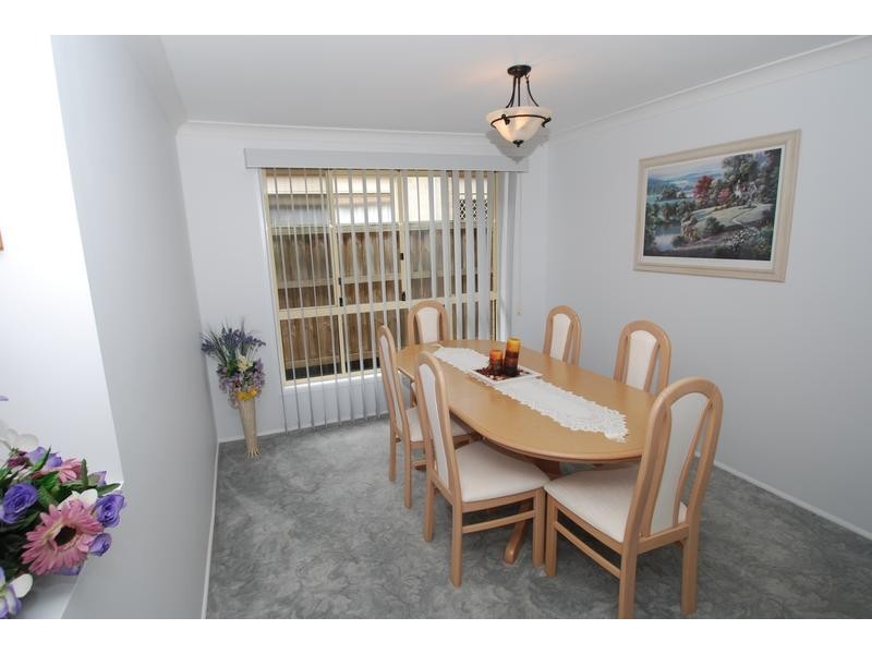 Wattle Grove NSW 2173