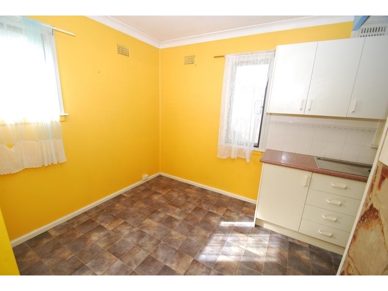 26 Willan Drive, Cartwright NSW 2168