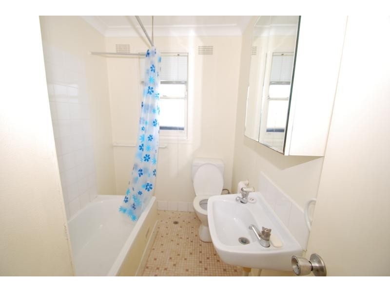 Macquarie Fields NSW 2564