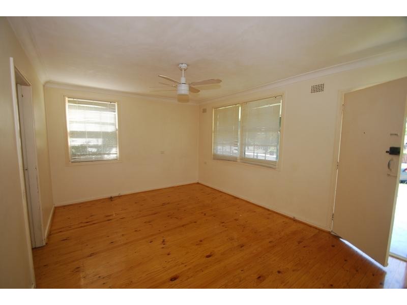 Macquarie Fields NSW 2564