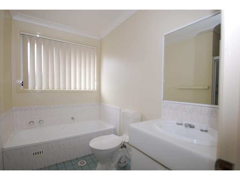 Hoxton Park NSW 2171