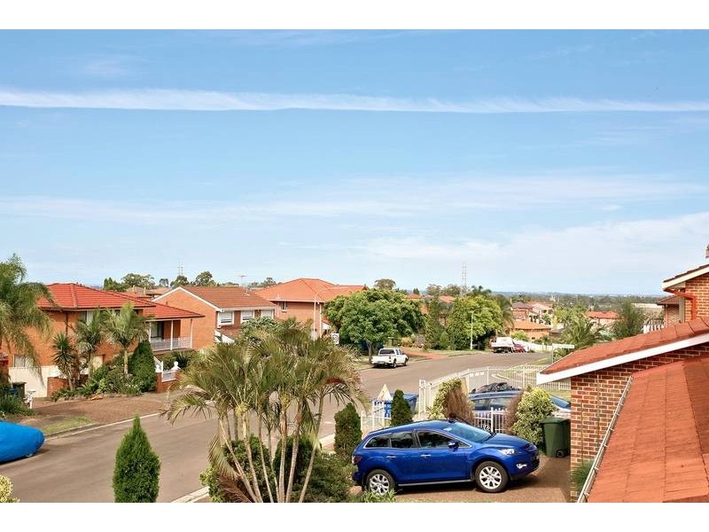 Edensor Park NSW 2176