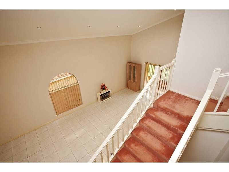 Edensor Park NSW 2176