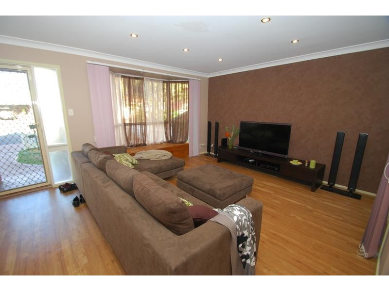 Wattle Grove NSW 2173