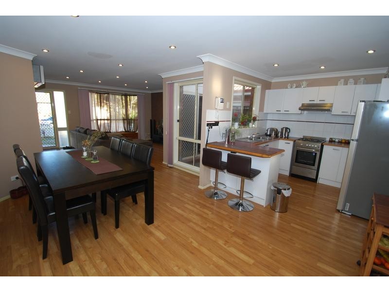 Wattle Grove NSW 2173